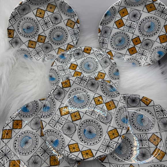 Vintage Kathie Winkle Ironstone Compass pattern 6" side plates. Set of 6. EUC. - Picture 5 of 12